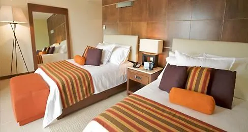 Krystal Urban Cancun & Beach Club Hotel