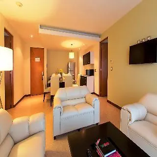 Hotel Krystal Urban Cancun & Beach Club