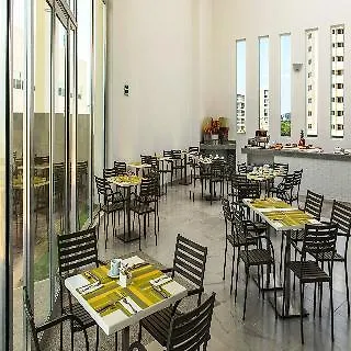 Krystal Urban Cancun & Beach Club Hotel